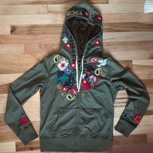 ❗️FLASH SALE 🍀Lucky Brand Green Boho Sweatshirt